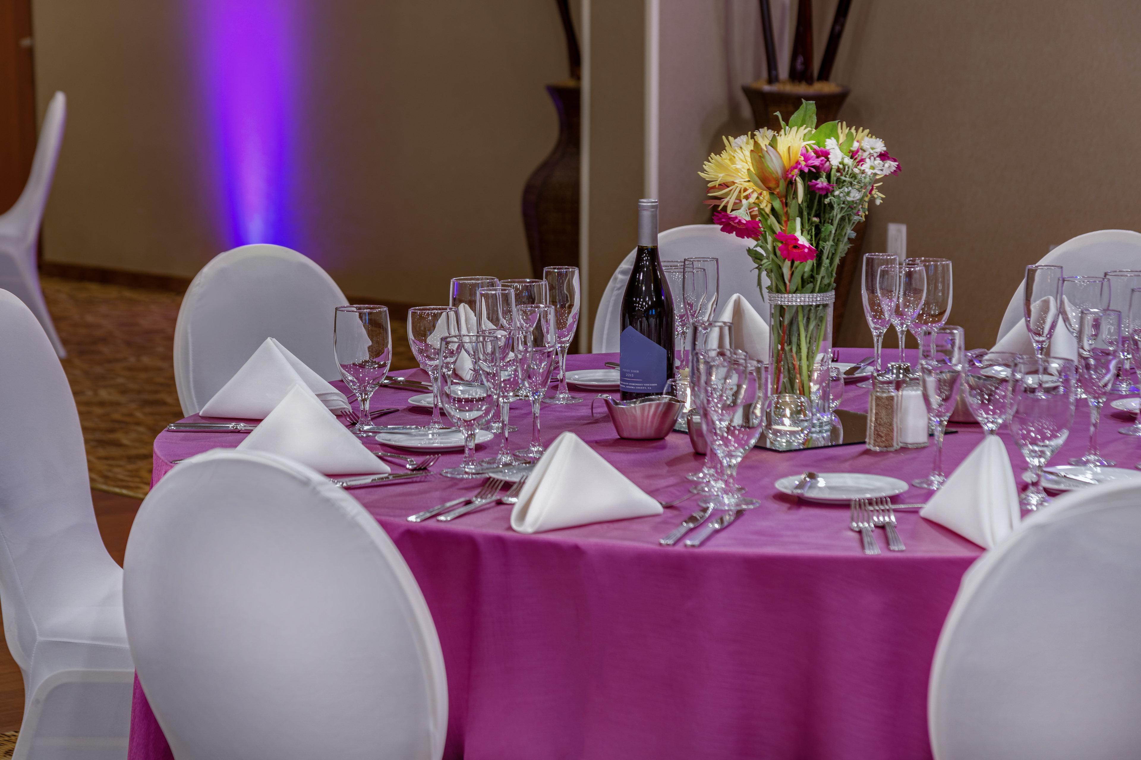 ホテル Crowne Plaza Milwaukee South By Ihg エクステリア 写真