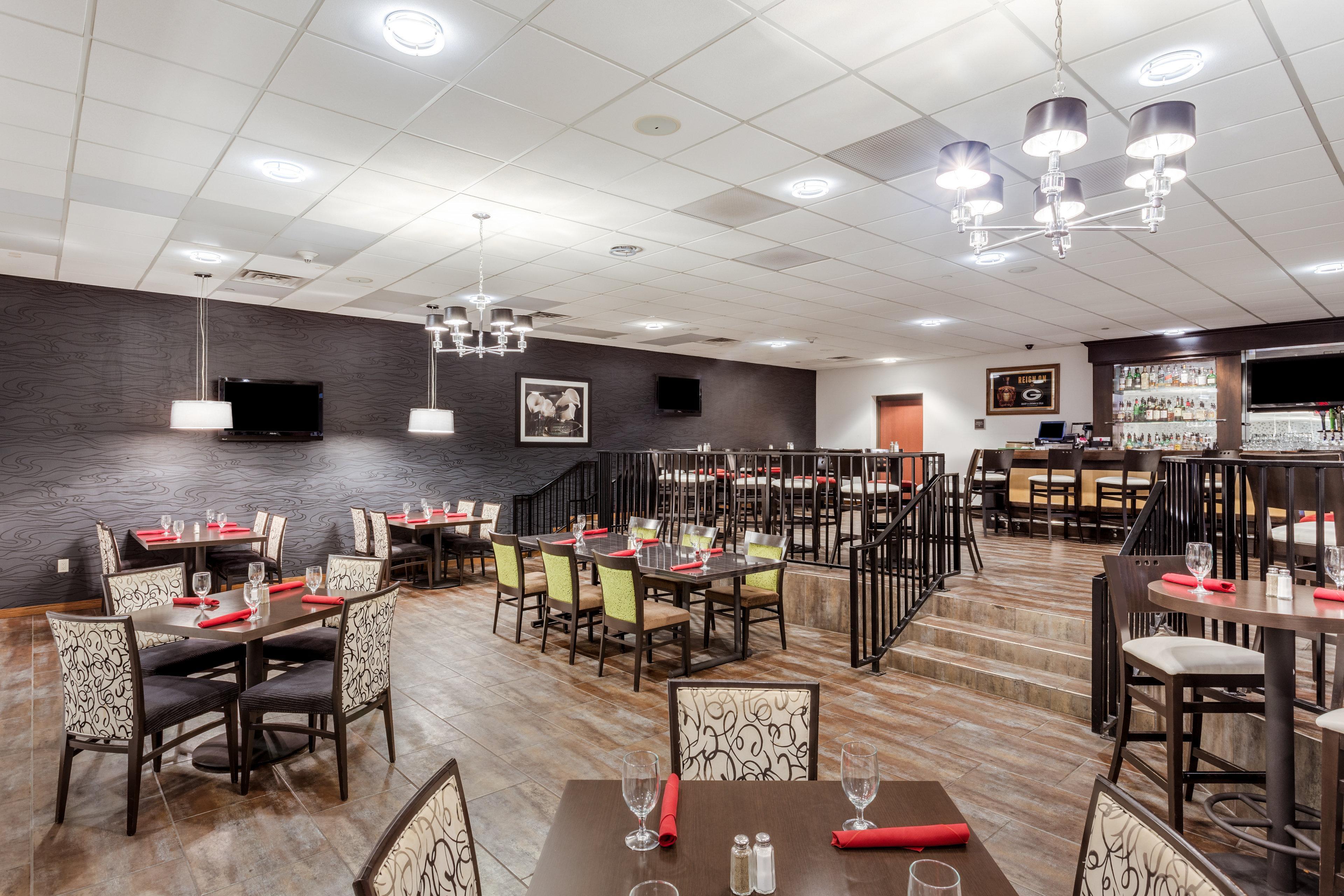 ホテル Crowne Plaza Milwaukee South By Ihg エクステリア 写真
