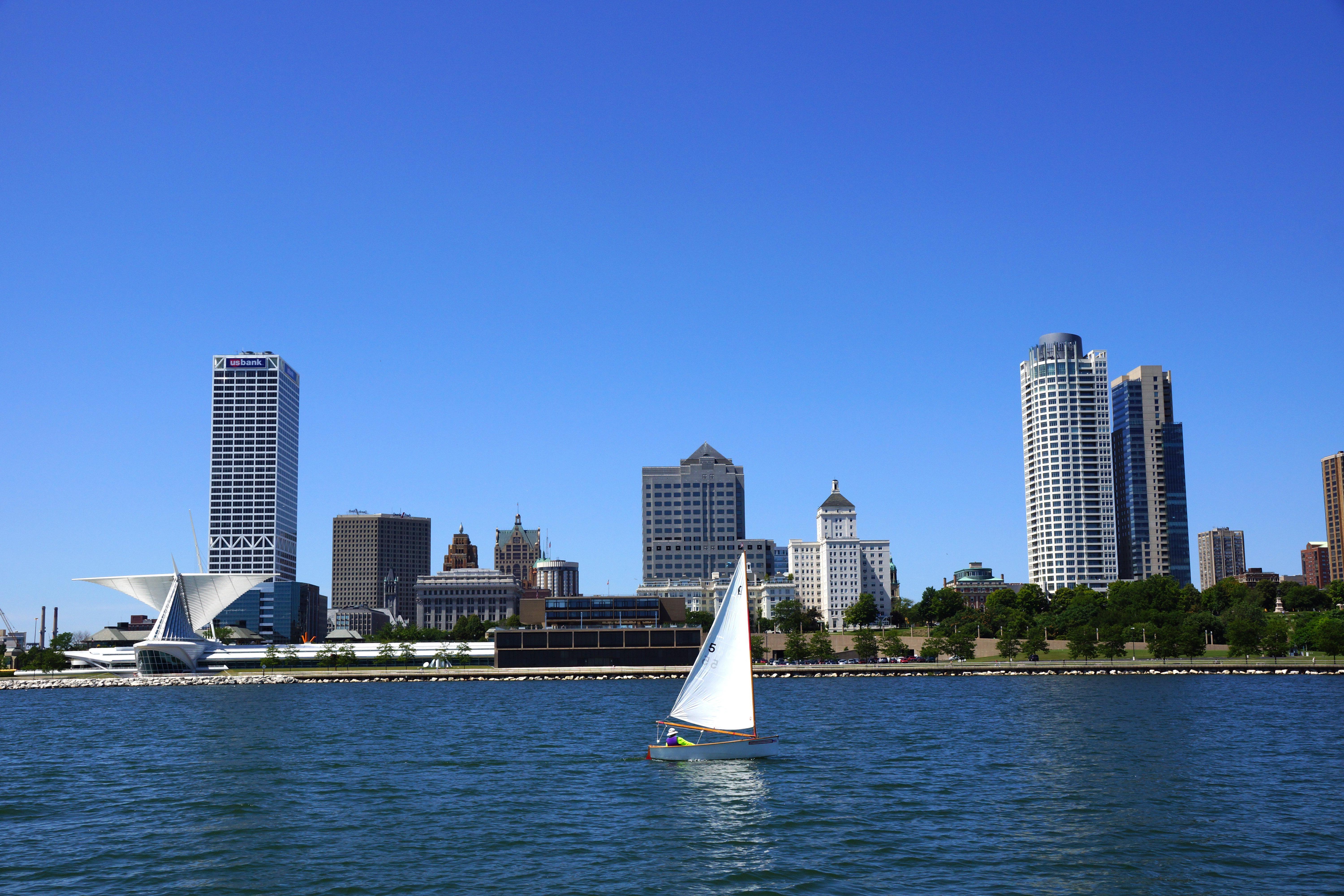 ホテル Crowne Plaza Milwaukee South By Ihg エクステリア 写真