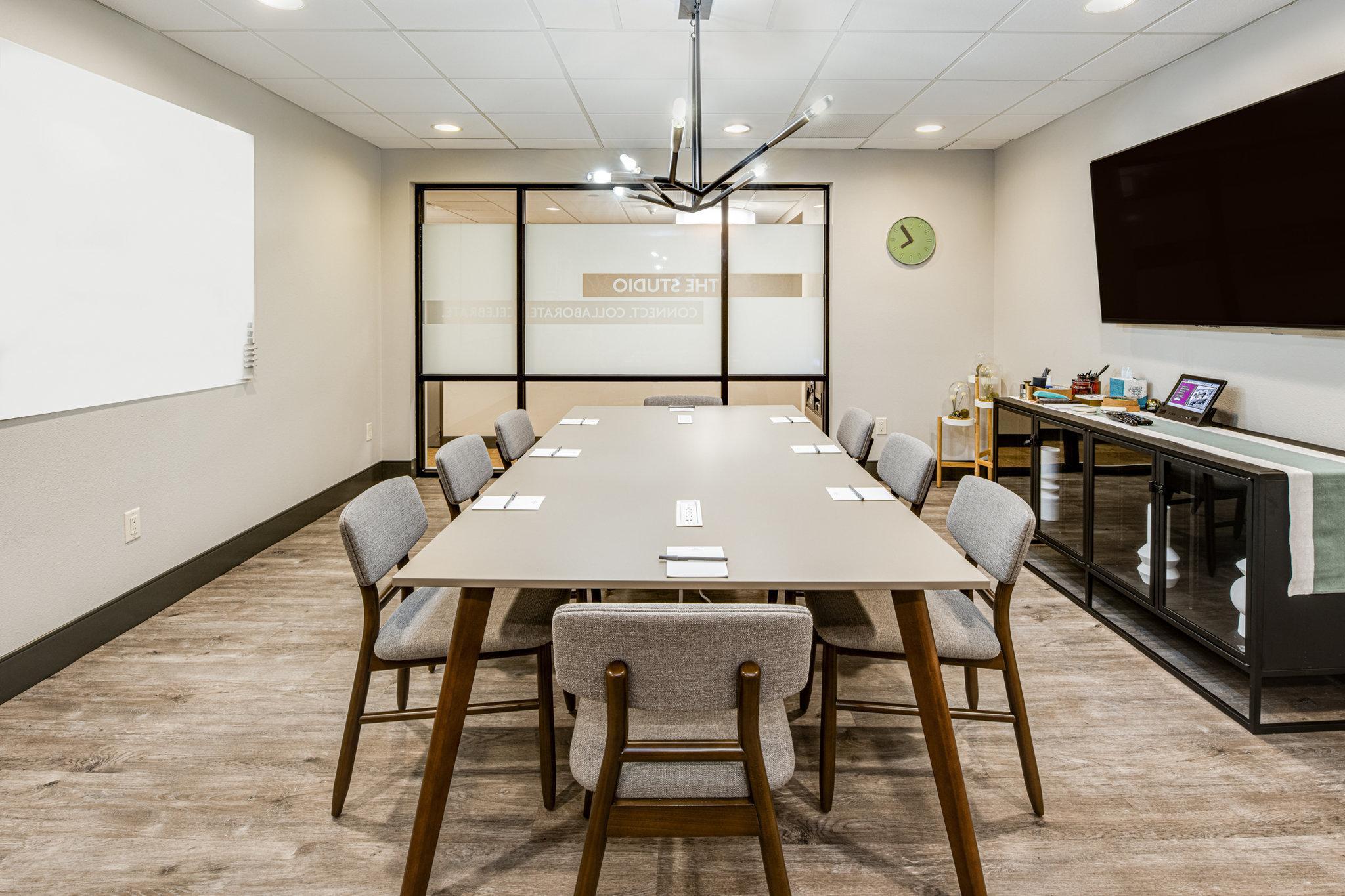 ホテル Crowne Plaza Milwaukee South By Ihg エクステリア 写真