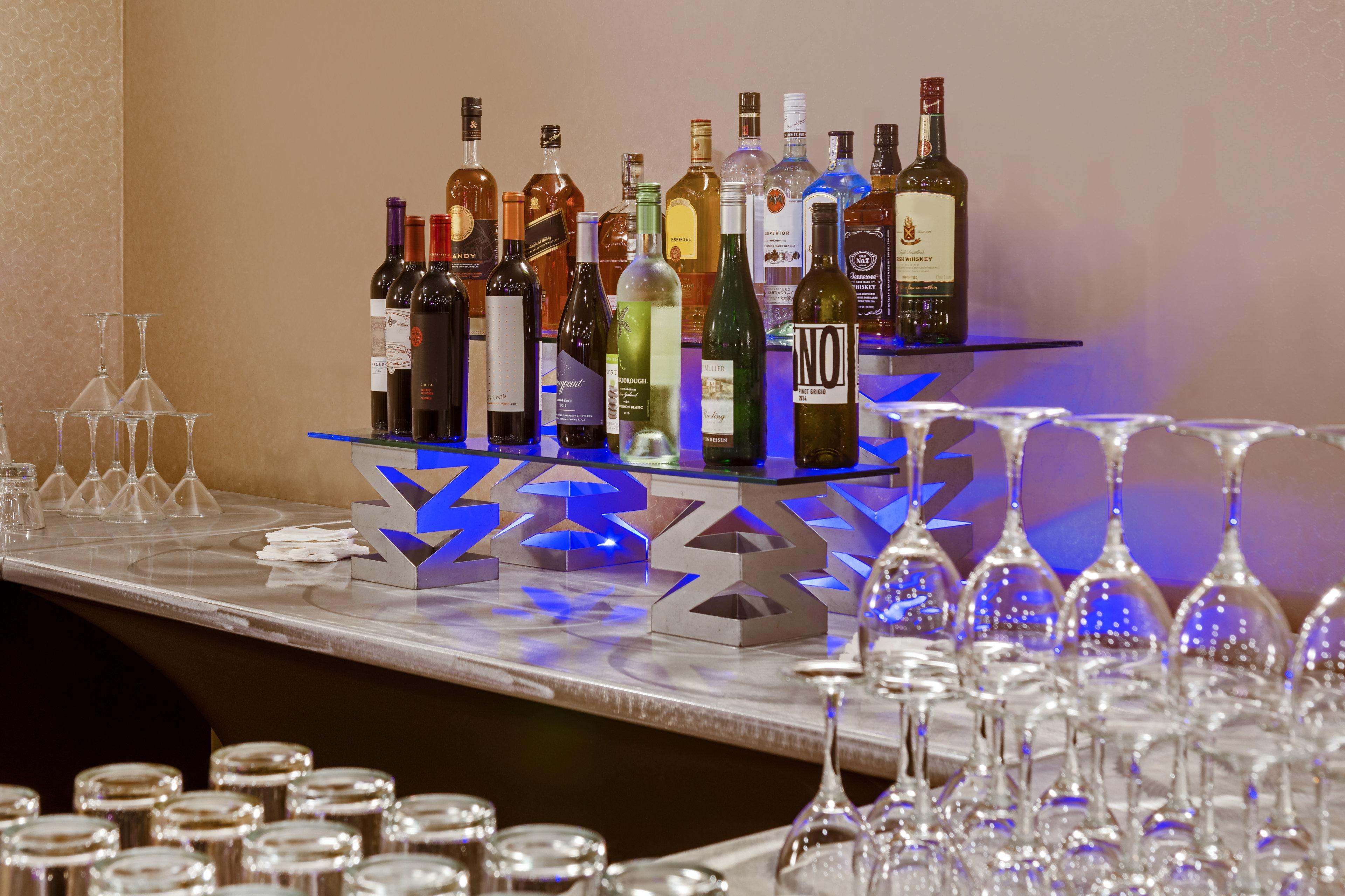 ホテル Crowne Plaza Milwaukee South By Ihg エクステリア 写真